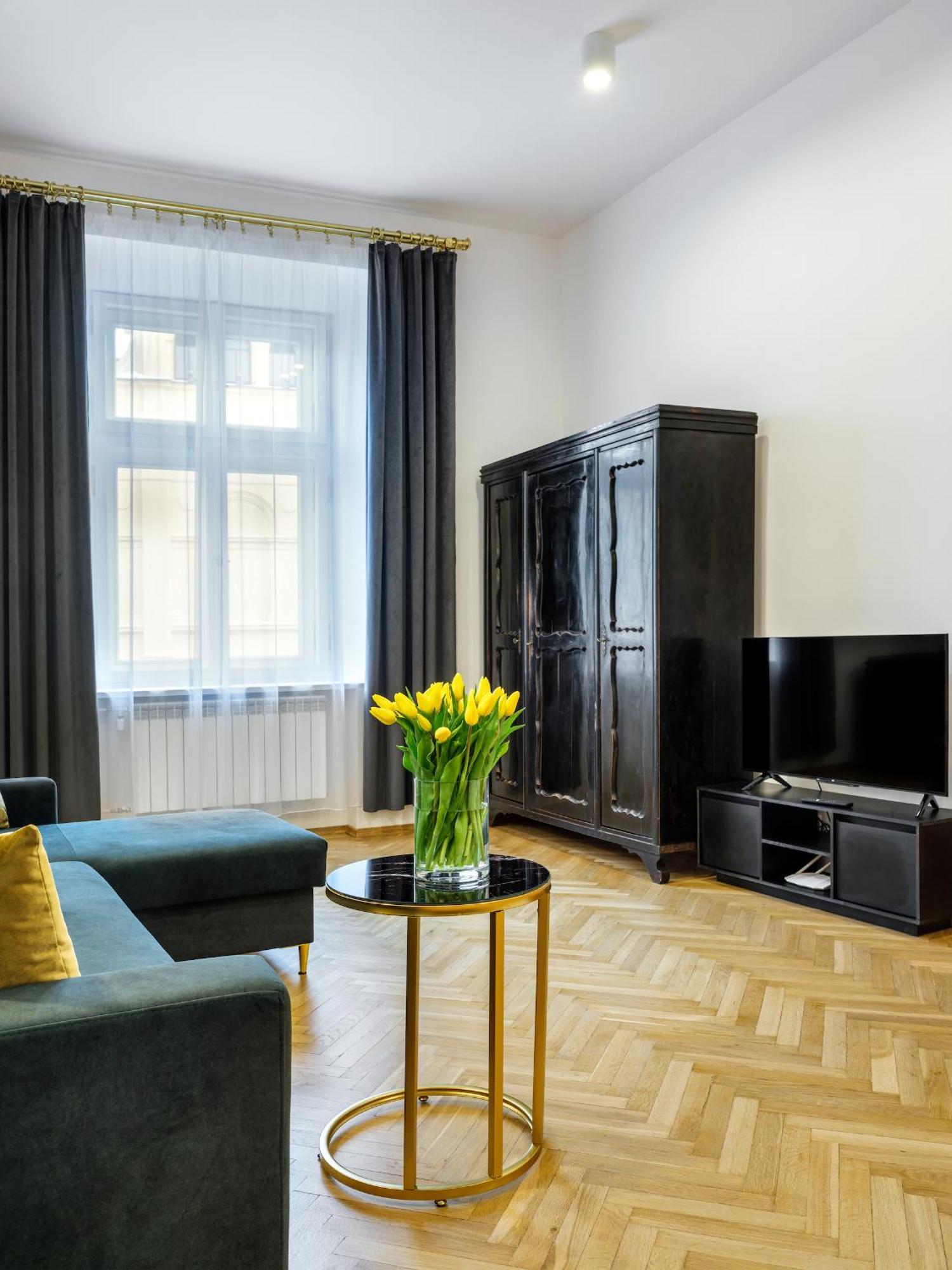 Tyzenhauz Apartments Old Town Krasków Eksteriør bilde