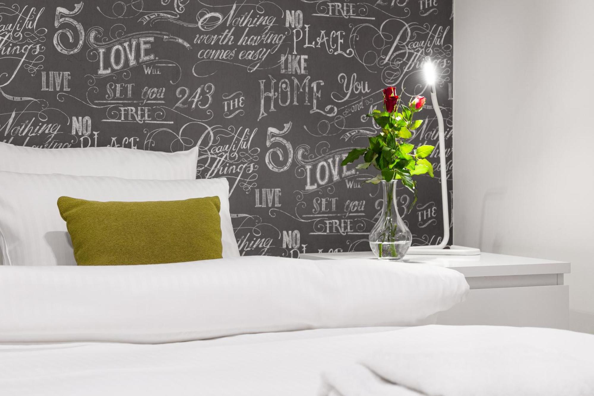 Tyzenhauz Apartments Old Town Krasków Rom bilde